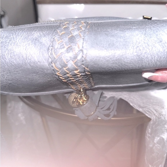 TRENDY MUTED GREY MODA LUXE CROSSBODY BAG - Picture 6 of 10